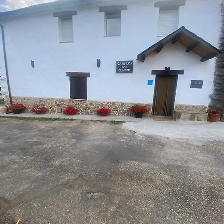 Semesterbostad Casa Cuncos *