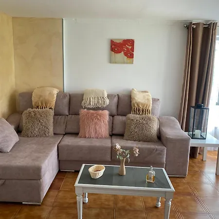 Semesterbostad Casa Cuncos *